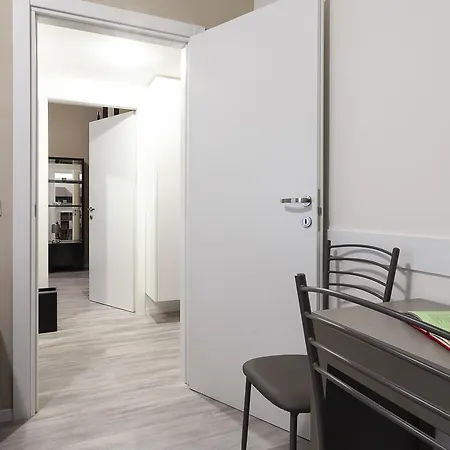 Italianway-petrocchi 48 Lägenhet Milano