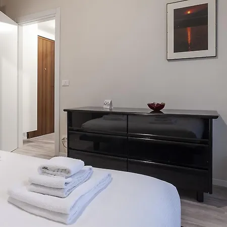 Italianway-petrocchi 48 Lägenhet Milano
